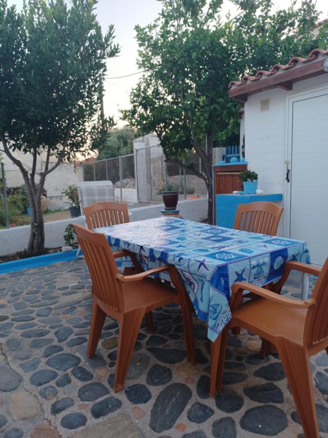 Island House In Elika - Marathias Appartement Buitenkant foto