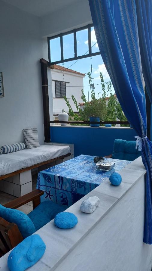 Island House In Elika - Marathias Appartement Buitenkant foto
